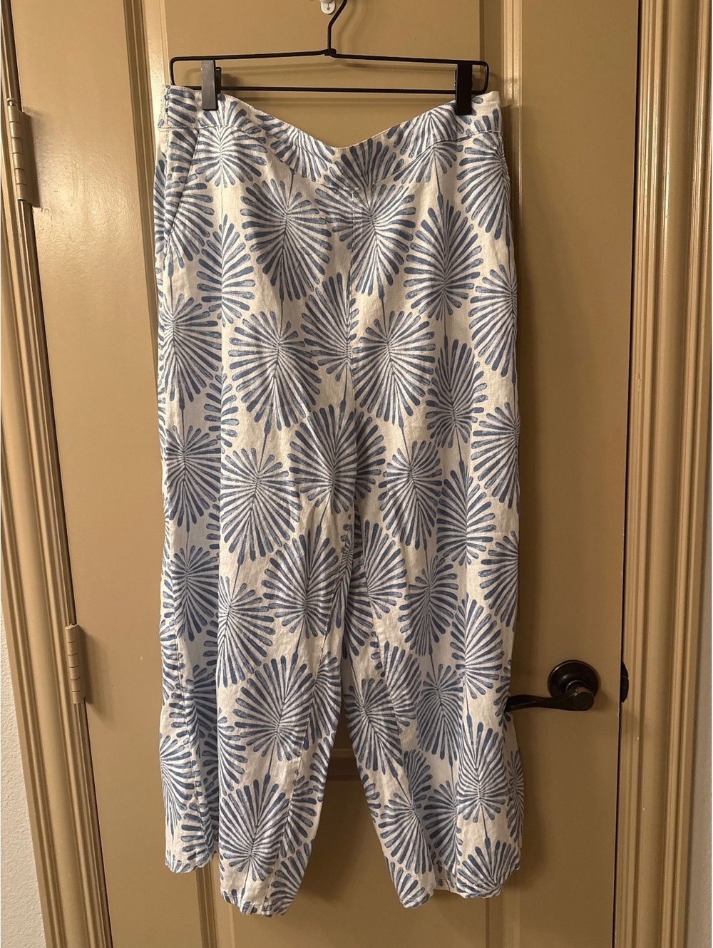 Joie Women's Blue and White Linen Wide-Leg Pants, Size Medium